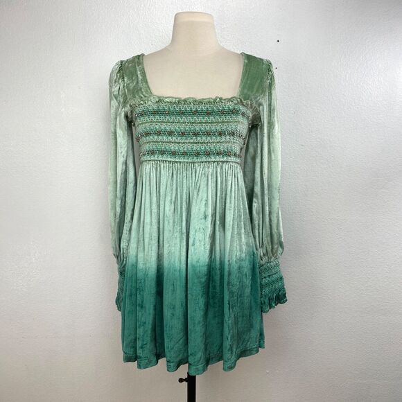 Urban Outfitters Green Velvet Dress Med Rhinestone Fairy Festival Boho Romantic - Picture 1 of 14